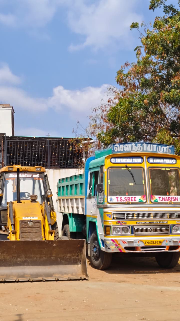 SST Lorry 02 - TN 47 BX 0608